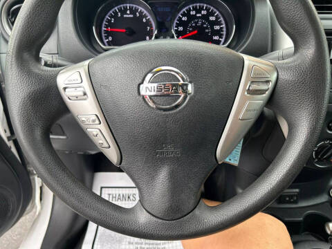 2017 Nissan Versa 1.6 S