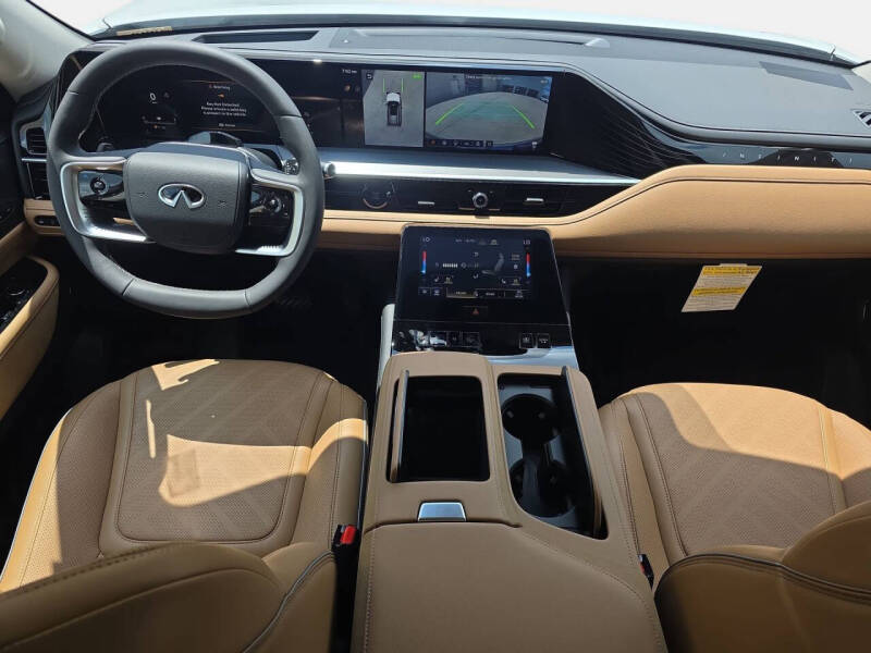 2027 Infiniti QX80 Luxe