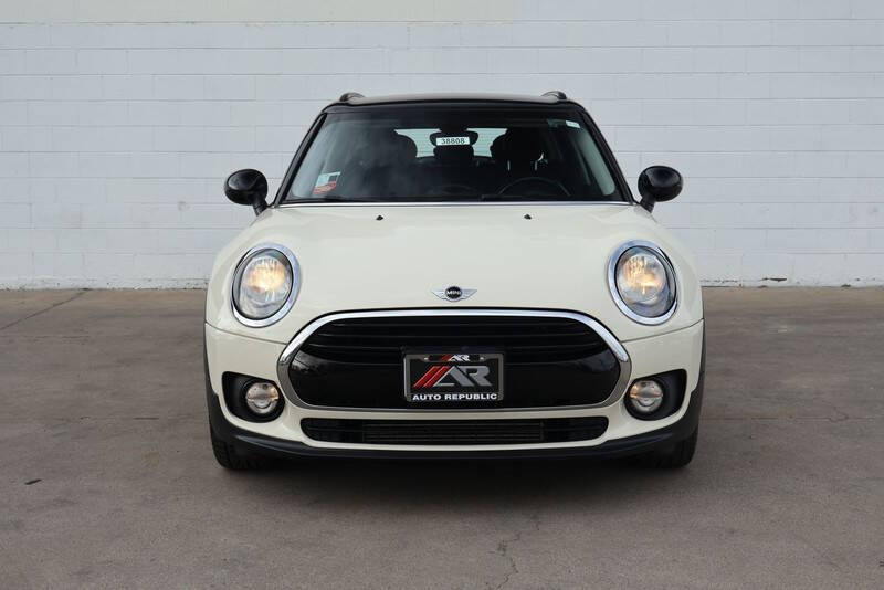 2017 MINI Clubman Cooper