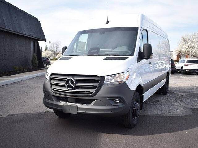 2025 Mercedes-Benz Sprinter Cargo Van