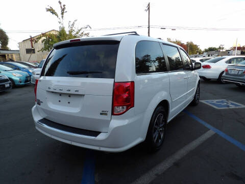 2017 Dodge Grand Caravan SXT