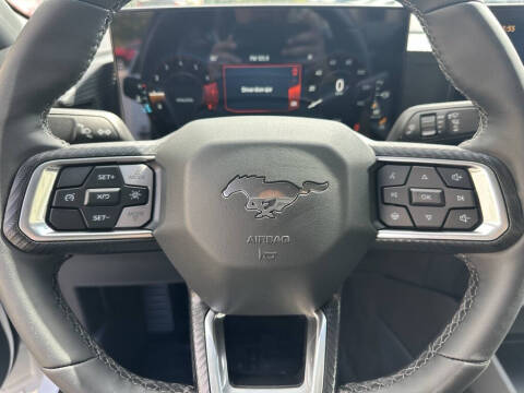 2025 Ford Mustang EcoBoost