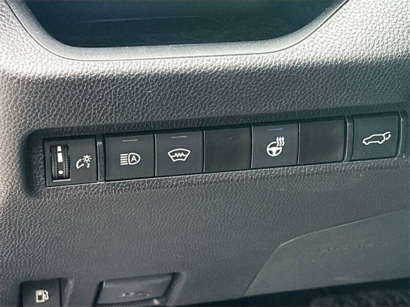 2025 Toyota RAV4 Hybrid XSE