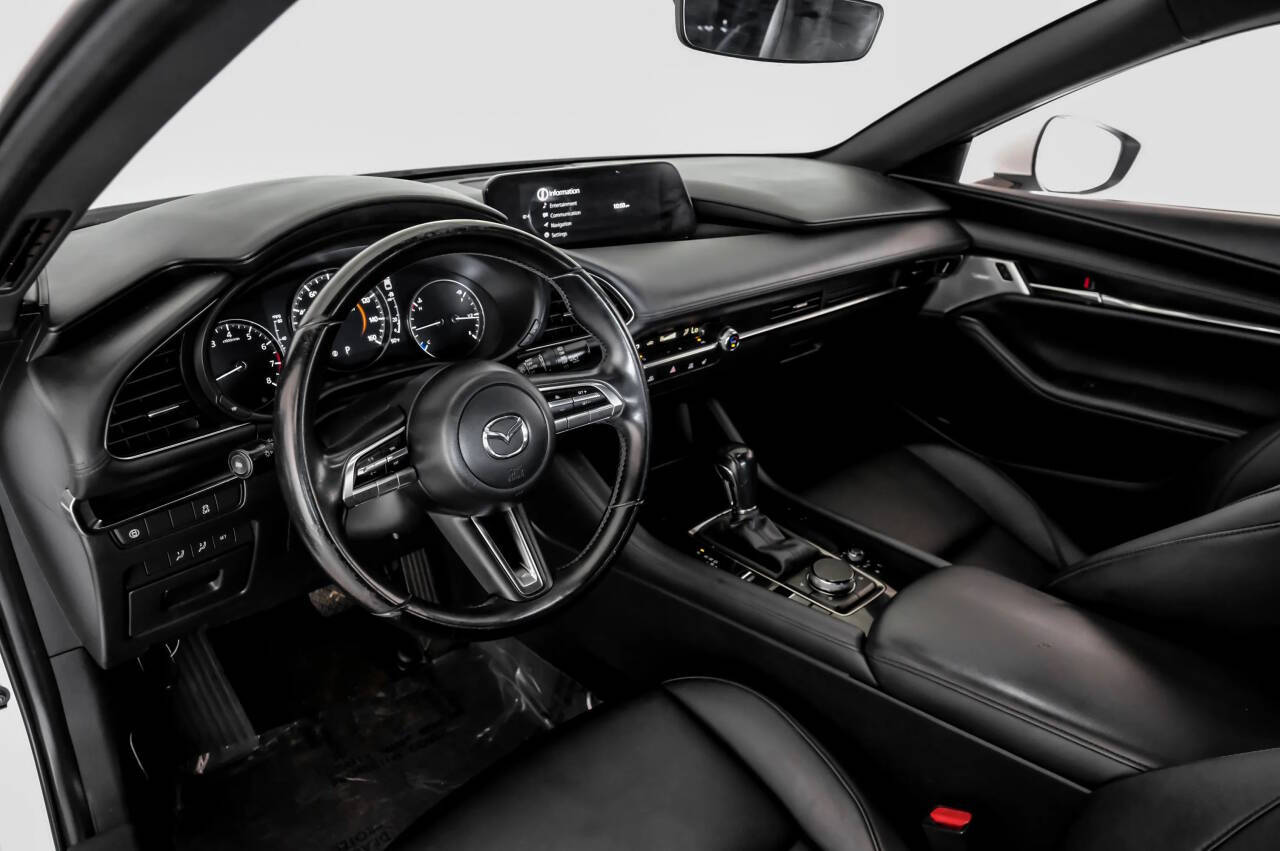 White 2019 Mazda Mazda3 Hatchback Preferred Preferred 4dr Hatchback 6A 2