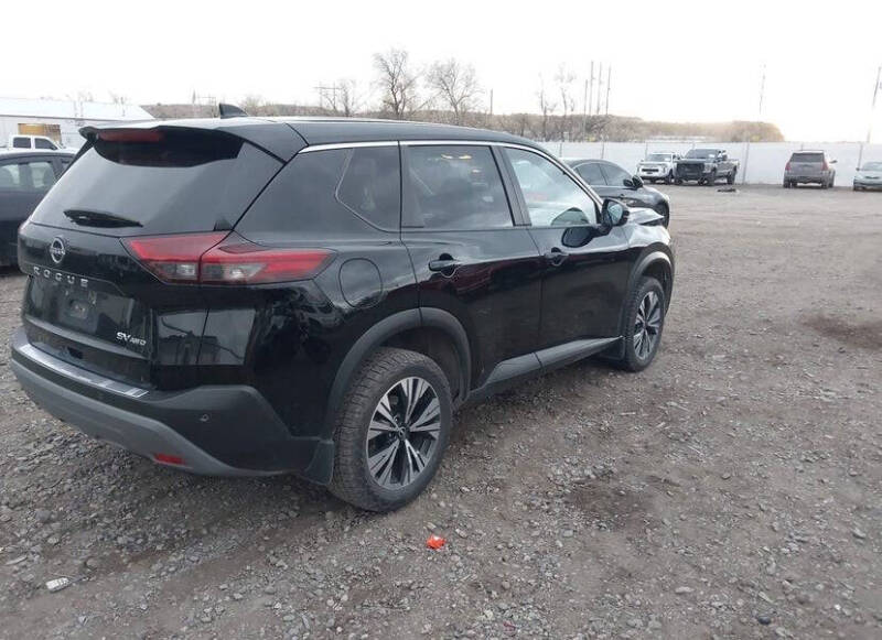 2023 Nissan Rogue SV