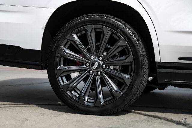 2025 Cadillac Escalade-V