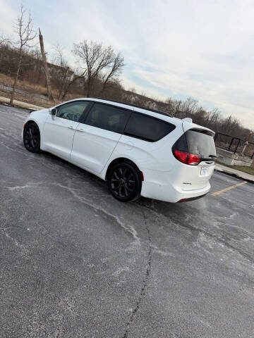 2018 Chrysler Pacifica Limited