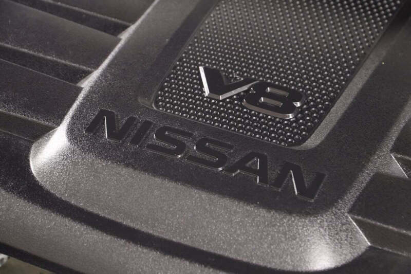 2023 Nissan Titan SV