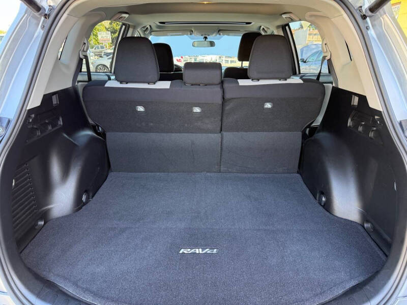 2016 Toyota RAV4 XLE