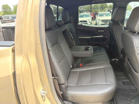 2024 GMC Canyon Elevation