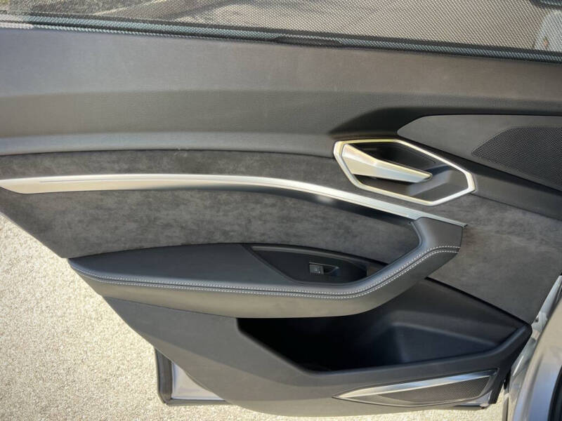 2021 Audi e-tron Sportback quattro Prestige