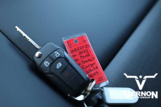 2025 Ford Transit 250