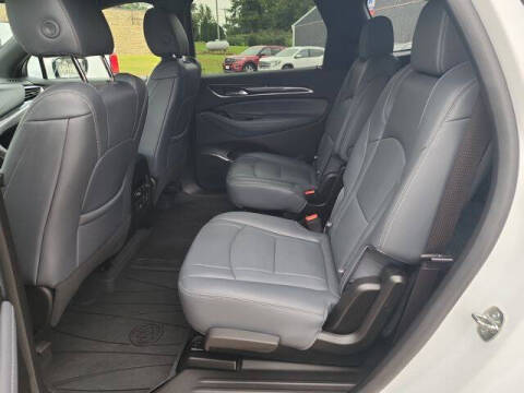 2023 Buick Enclave Premium