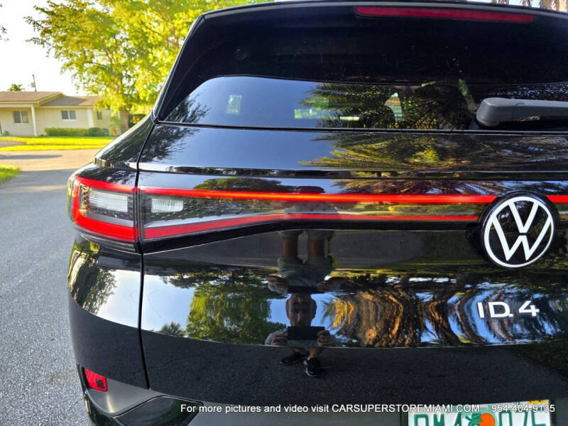 2021 Volkswagen ID.4 Pro
