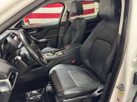 2018 Jaguar F-PACE 30t Premium