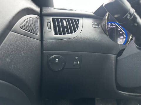 2013 Hyundai Genesis Coupe 3.8 Grand Touring