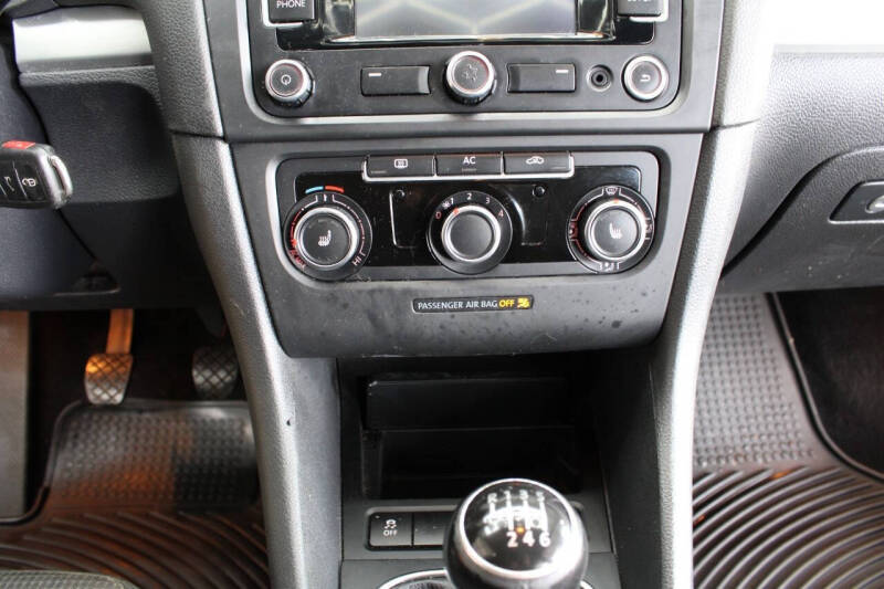 2012 Volkswagen Golf TDI