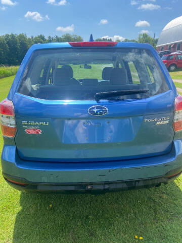 2016 Subaru Forester 2.5i