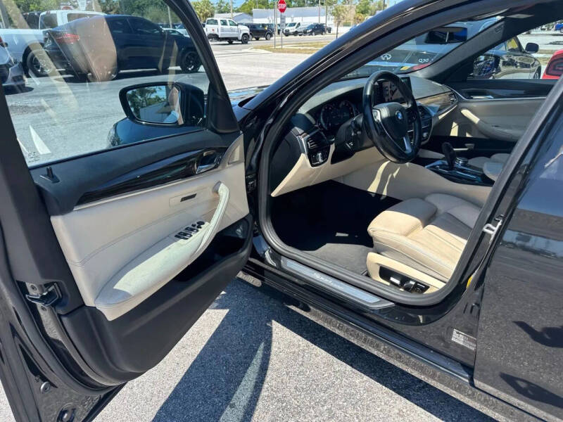 2017 BMW 5 Series 530i