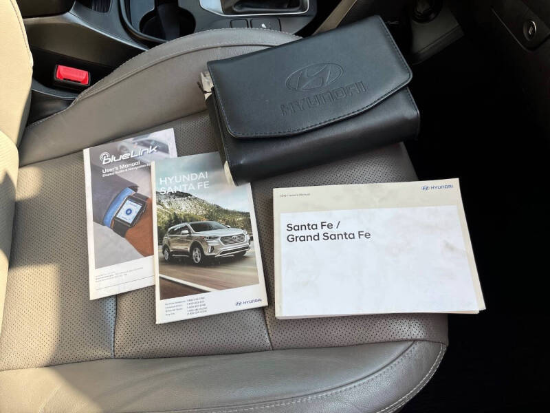 2018 Hyundai Santa Fe SE