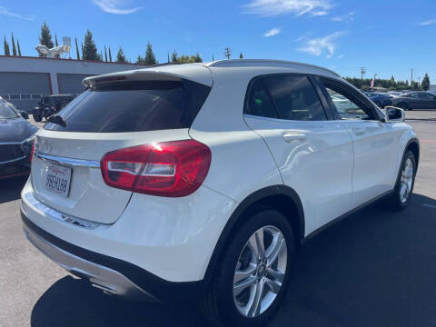 2017 Mercedes-Benz GLA GLA 250