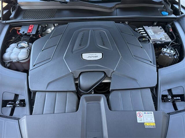 2023 Porsche Cayenne