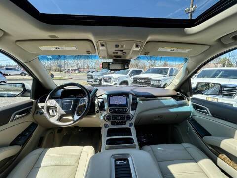 2017 GMC Yukon Denali