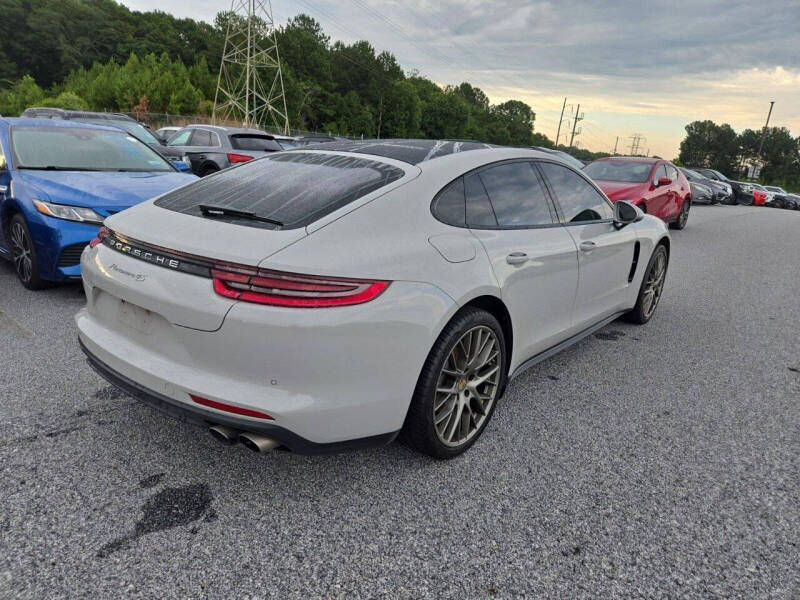 2017 Porsche Panamera 4S