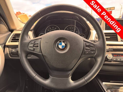 2015 BMW 3 Series 320i