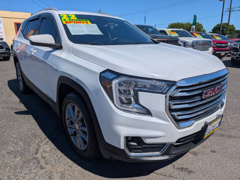 2022 GMC Terrain SLT