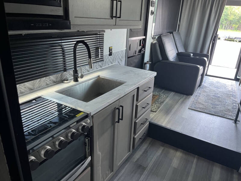 2024 Keystone RV Hideout M24 LOF