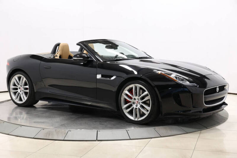 2014 Jaguar F-TYPE V8 S