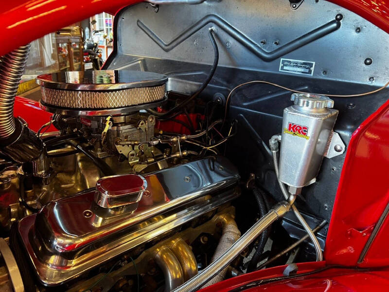 1936 Ford Model 48