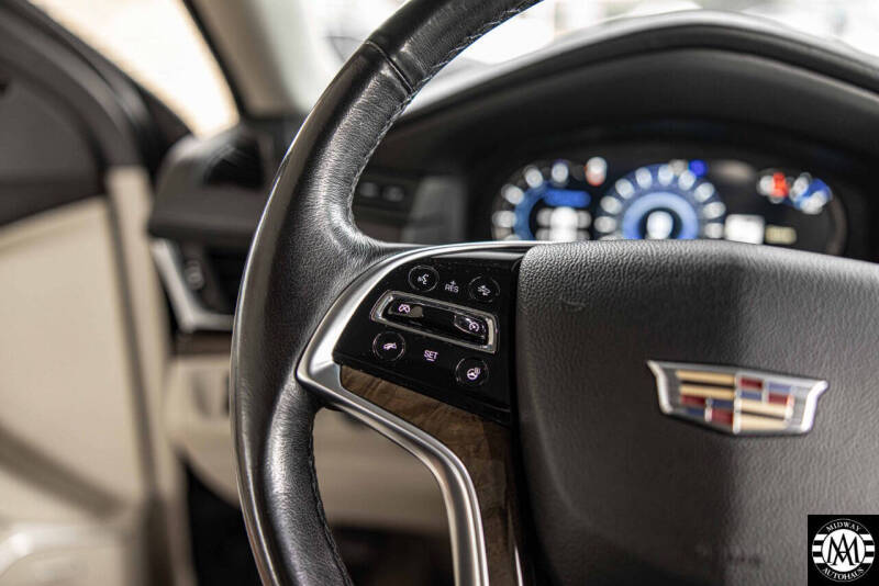 2018 Cadillac Escalade ESV Luxury