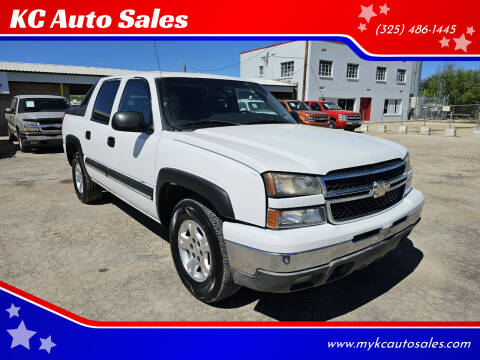 2003 Chevrolet Avalanche for sale at KC Auto Sales in San Angelo TX