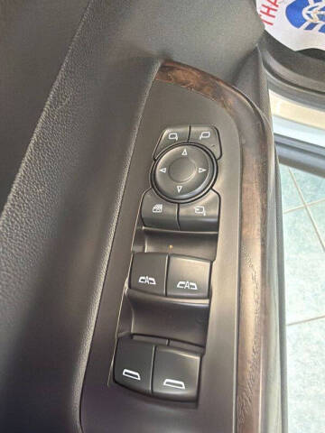 2020 GMC Acadia Denali
