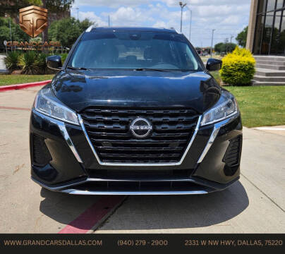 2022 Nissan Kicks SV