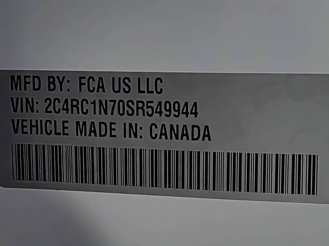 2025 Chrysler Pacifica Plug-In Hybrid Pinnacle