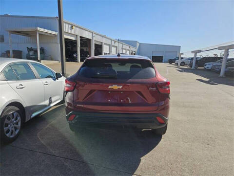 2024 Chevrolet Trax LS