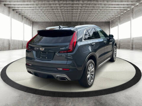 2021 Cadillac XT4 Premium Luxury
