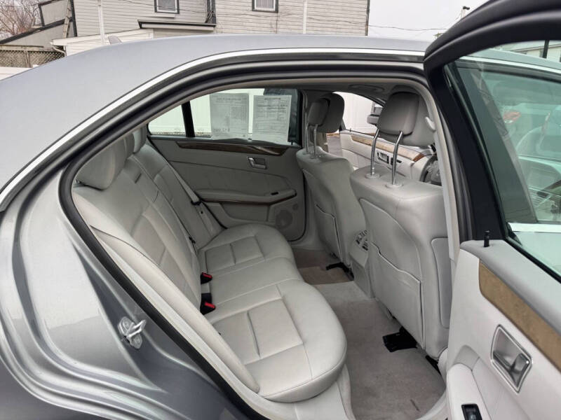 2011 Mercedes-Benz E-Class E 350 Luxury
