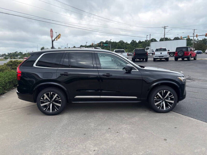 2026 Volvo XC90 B5 Core
