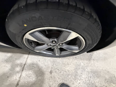 2016 Ford Mustang V6