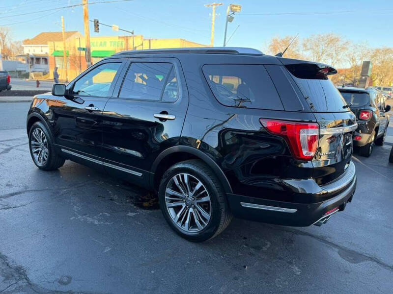 2018 Ford Explorer Platinum