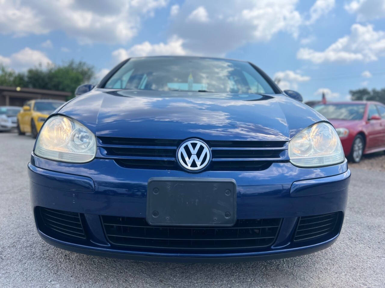 2007 Volkswagen Rabbit for sale at J-R Auto Sales LLC in Houston, TX