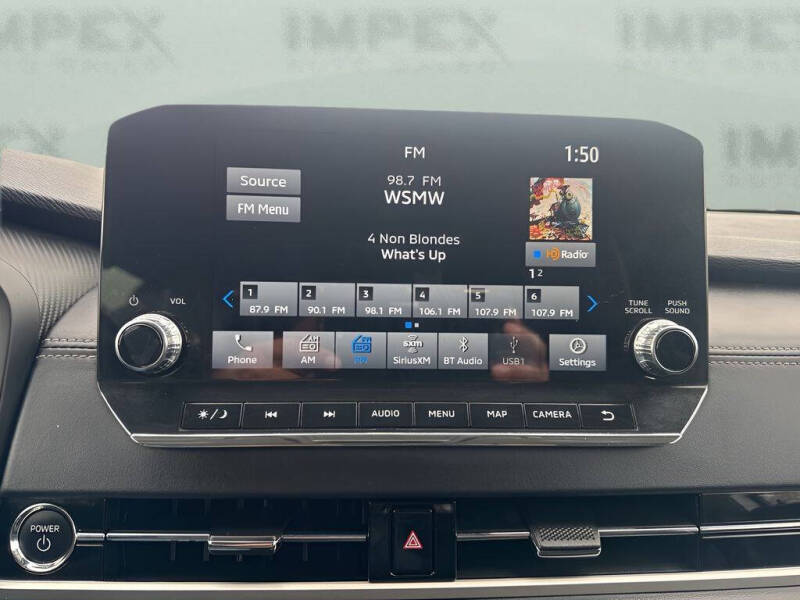 2023 Mitsubishi Outlander PHEV SE