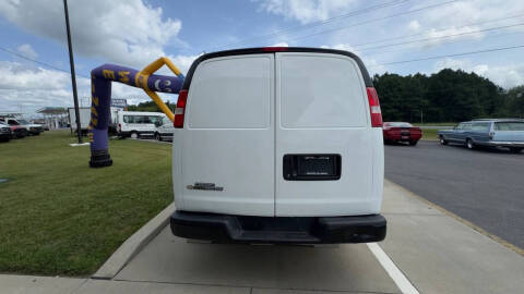 2019 Chevrolet Express 2500