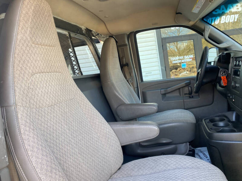 2016 Chevrolet Express LT 2500