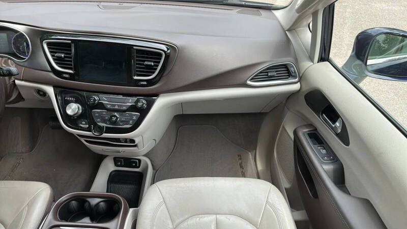 2017 Chrysler Pacifica