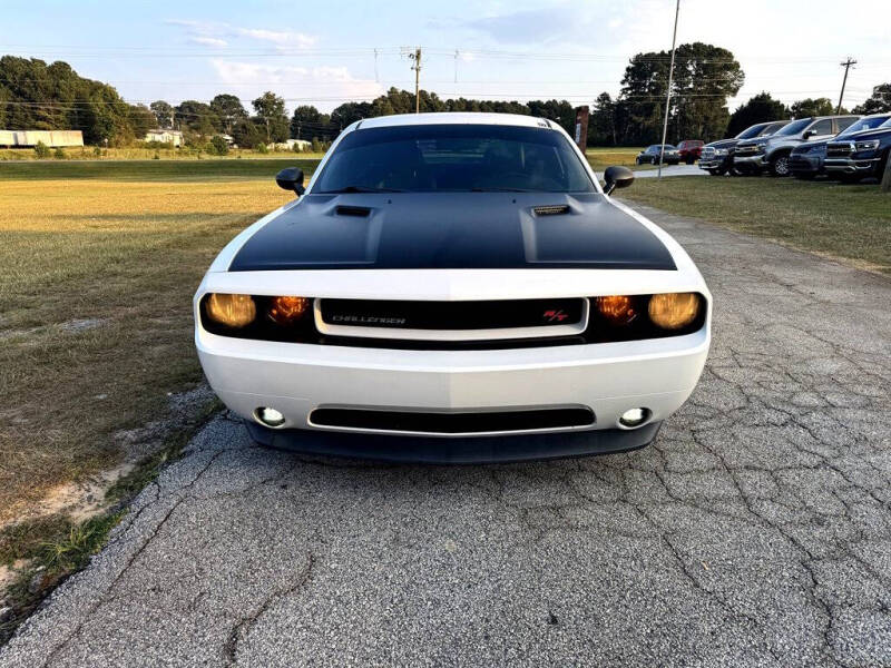 2014 Dodge Challenger R/T Plus